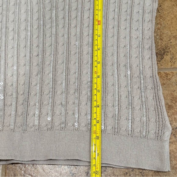 New L'AGENCE Trinity Sequin Cable-Knit Sweater Large L Pale Neutral Fall Staple - Picture 10 of 11